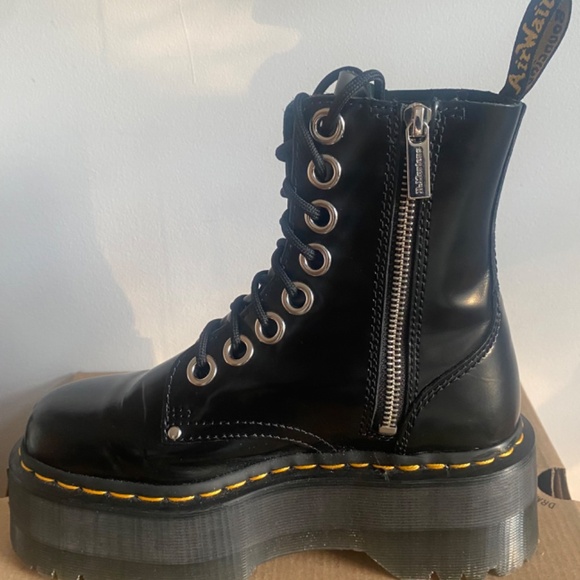 Dr Martens Jadon Max Platform - Picture 8 of 11